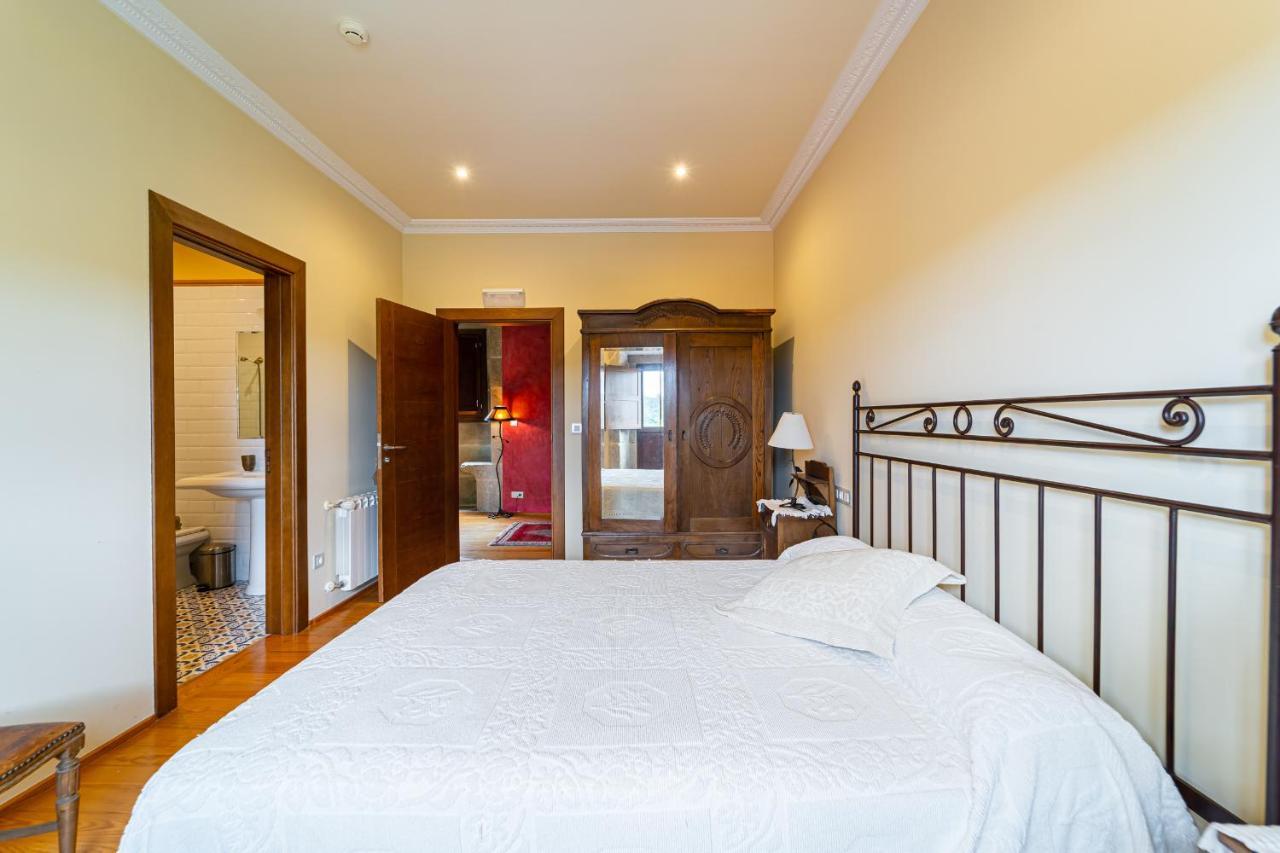 Amoeiro Casa Rural Pazo San Damian מראה חיצוני תמונה