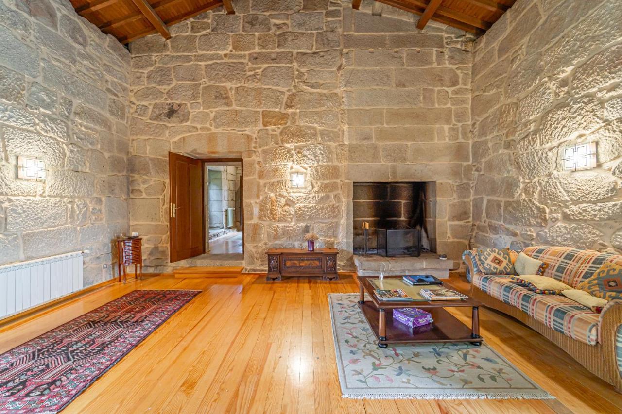 Amoeiro Casa Rural Pazo San Damian מראה חיצוני תמונה